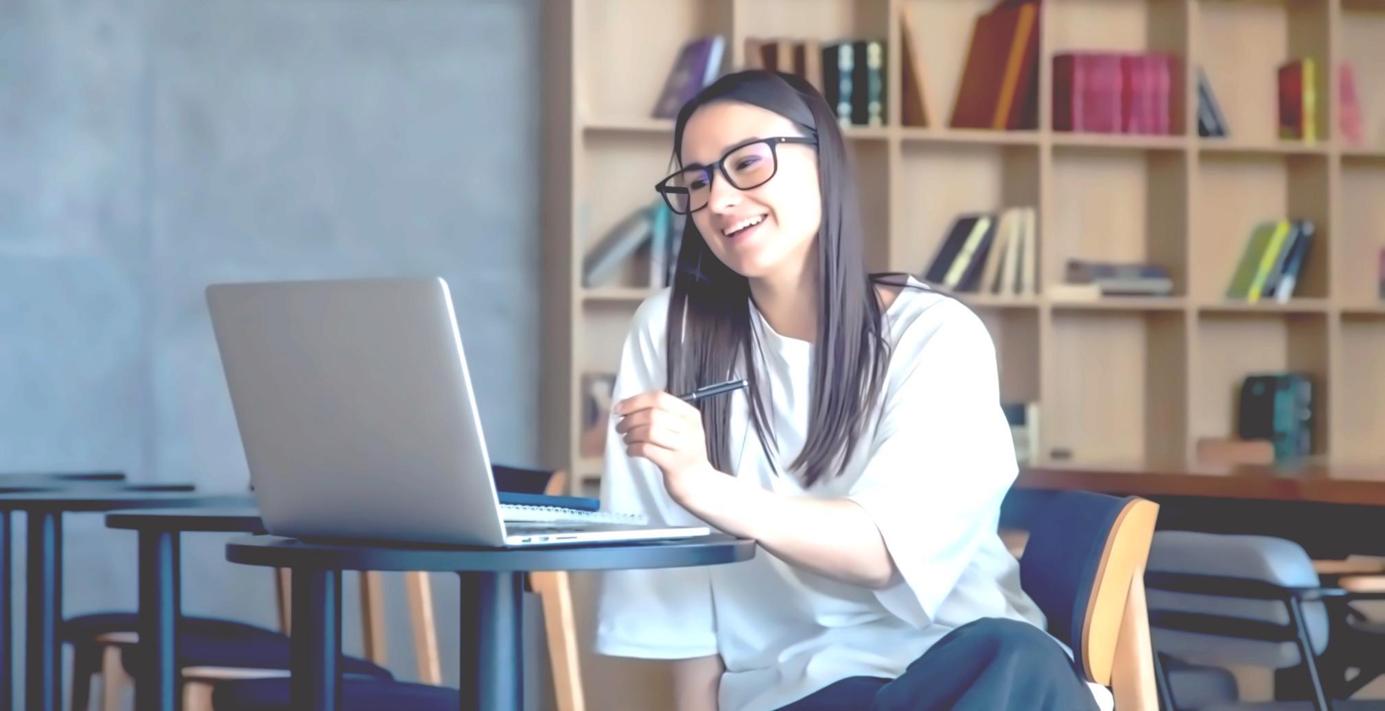 Professional budget training environment for business teams